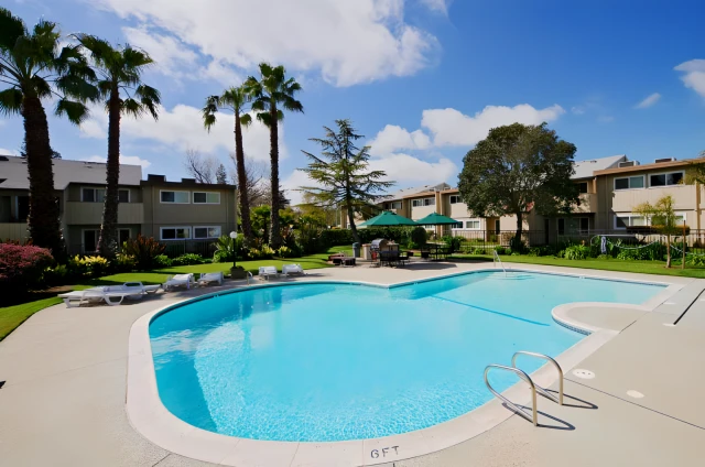 Aggie Square Apartments 3