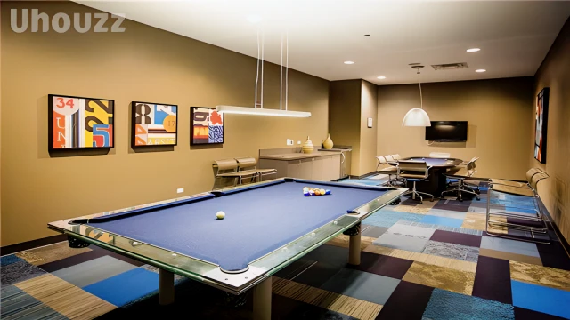 Aqua at Lakeshore East - Chicago student accommodation - Pool Table
