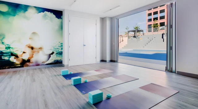 360 LUXURY APARTMENTS - chỗ ở sinh viên tại Thánh Điền - phòng yoga