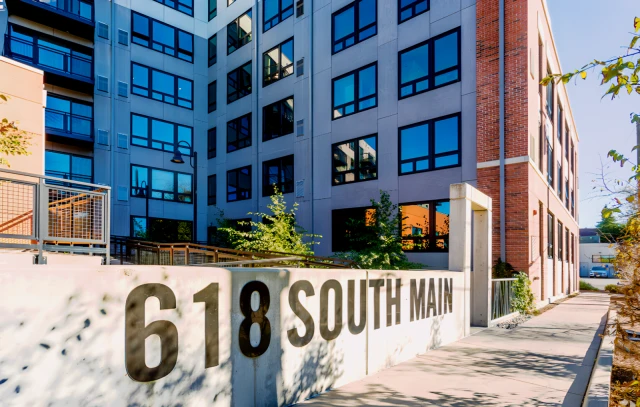 618 South Main Apartments 2