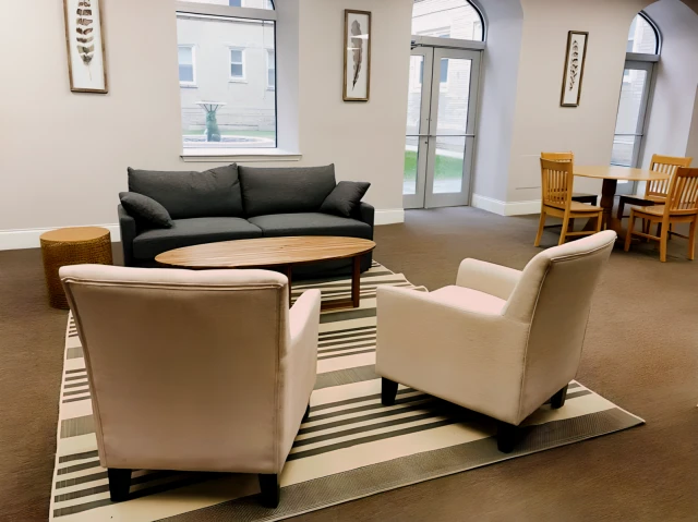 Washington Plaza - Chicago student accommodation - Lounge