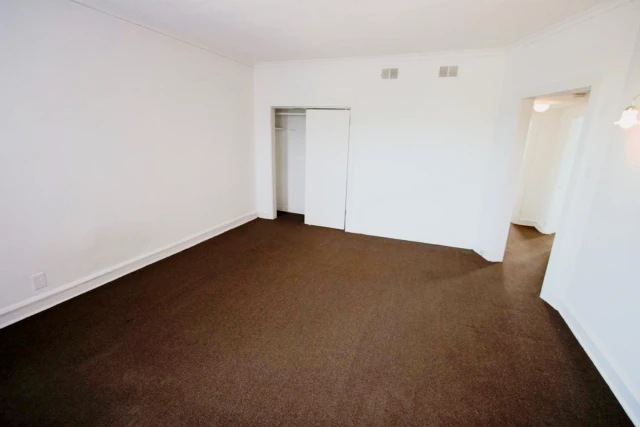925 East 46th Street - Chicago student accommodation