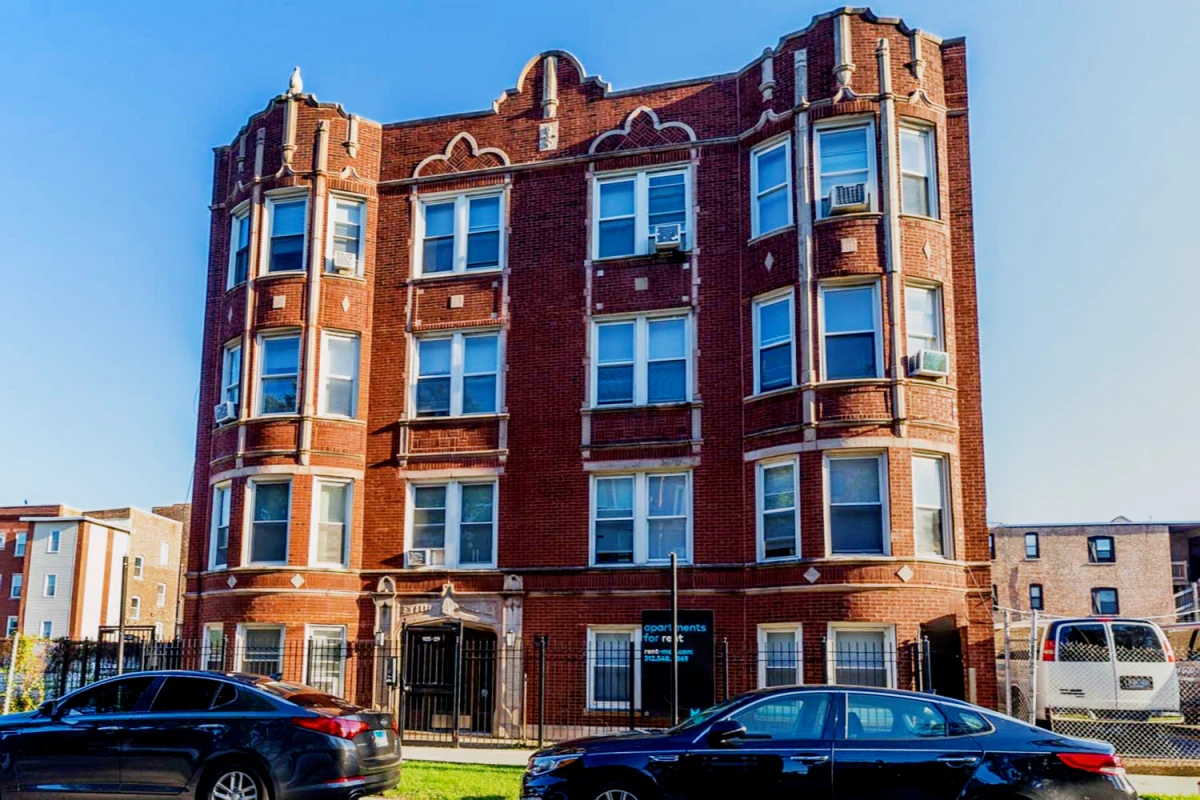 925 East 46th Street - Chicago student accommodation