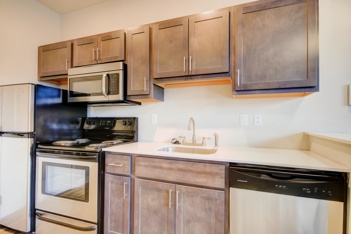 2401 Clayton Blvd - 408, Champaign, IL 61821 0
