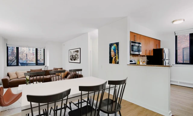 20 E Scott 4