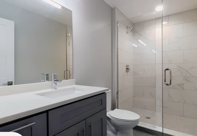 25 W Hubbard St 2