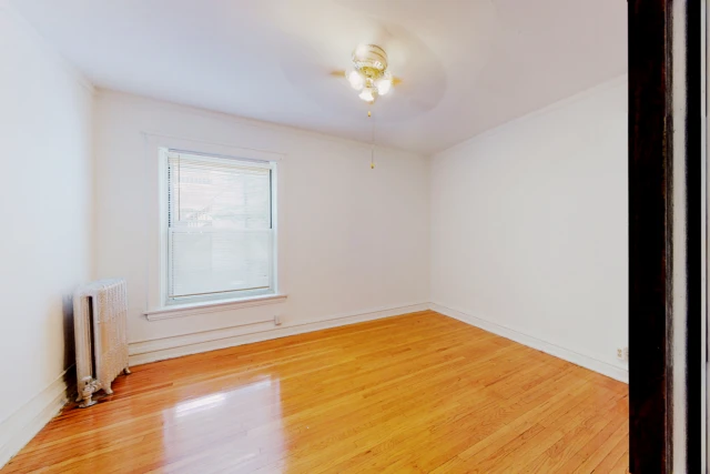5715-5725 S. Kimbark Avenue 4
