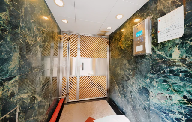 Sai Ying Pun | Chong Ning Building Apartment 4