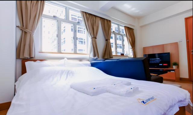 Wan Chai : Studio (J) 4