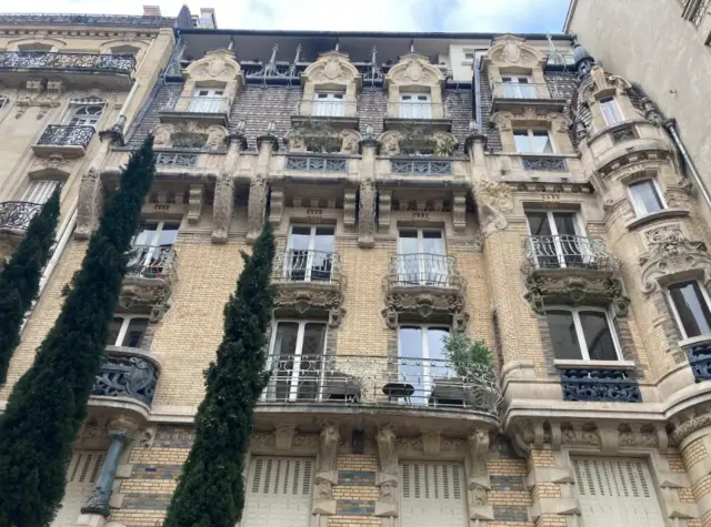 apartment in 7e   Tour Eiffel   Invalides 2