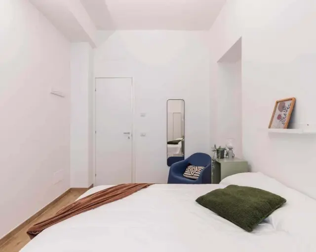 TO-LA LOGGIA 9-1P 0