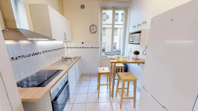 apartment near Boulevard des Belges 4