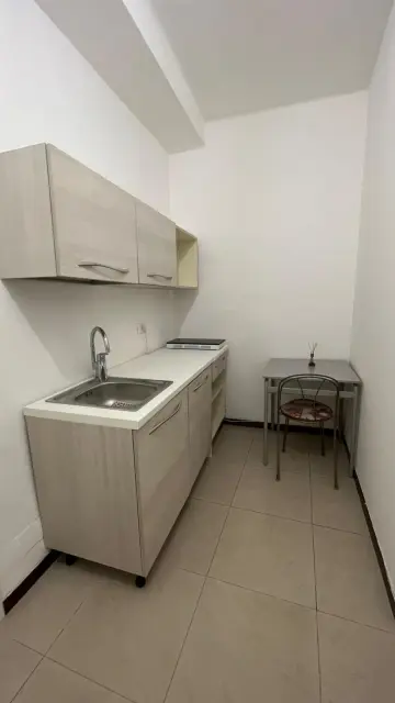 apartment near Via Carlo Capelli 0