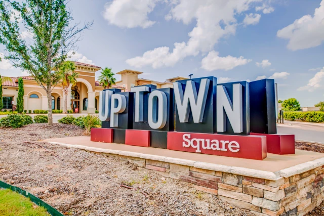 Uptown Square 1