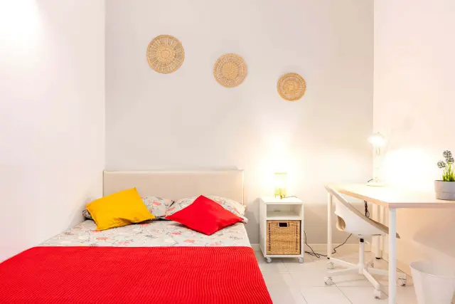 VIA ASSIETTA 9 <br> PRIVATE ROOM S1 2