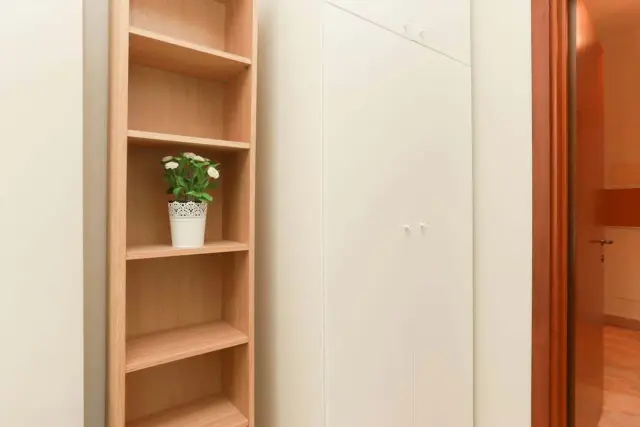 VIA PONCHIELLI 5 <br> PRIVATE ROOM S1 4