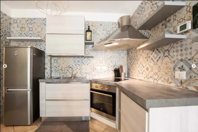 Viale Marche - FARINI 4