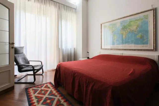 Appartamento con terrazzo e garage Crocetta/Pta Romana 4