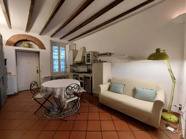 One-Bedroom Apartment | Via Tolstoi | Solari Area 3