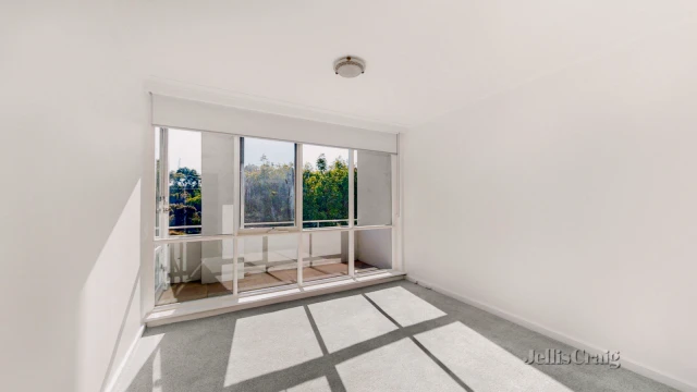 3/159 Alexandra Avenue, Toorak 1