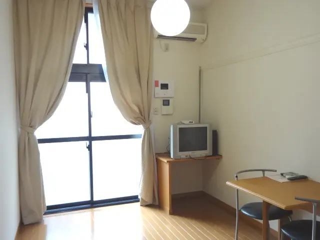 レオパレスＫ 204号室 2