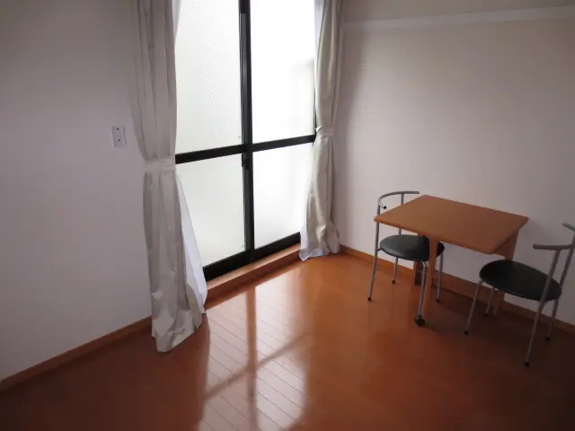 レオパレスヴンダバー 102号室 3