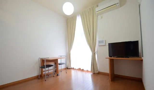 レオパレスリバージュ　くみの木 105号室 2