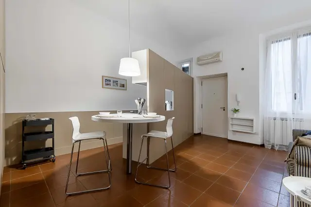 SUGGESTIVE CORTE VIA ARCONATI 2