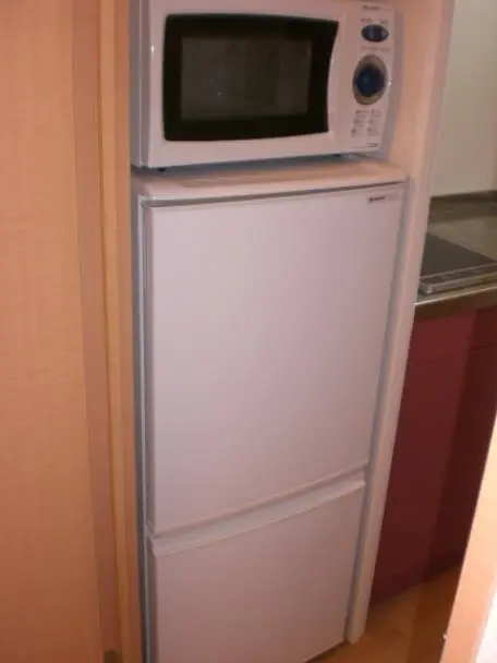 レオパレスエントピア 3