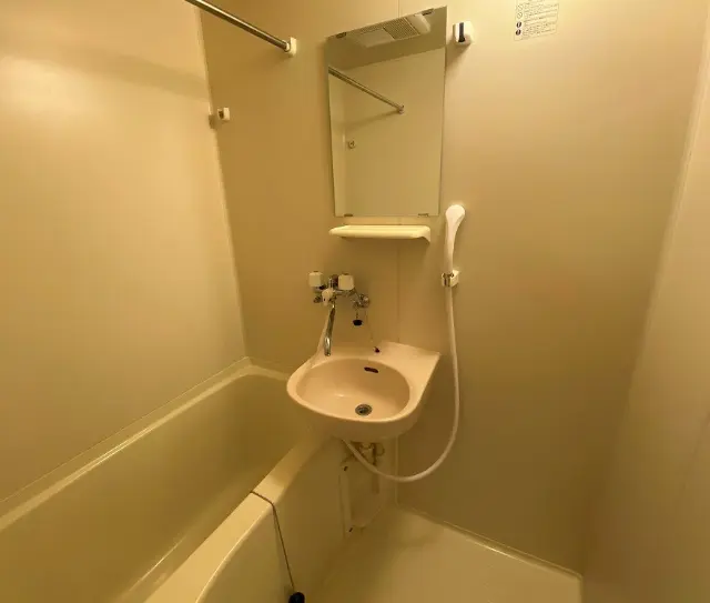 レオパレスサンシロイシ 104号室 4