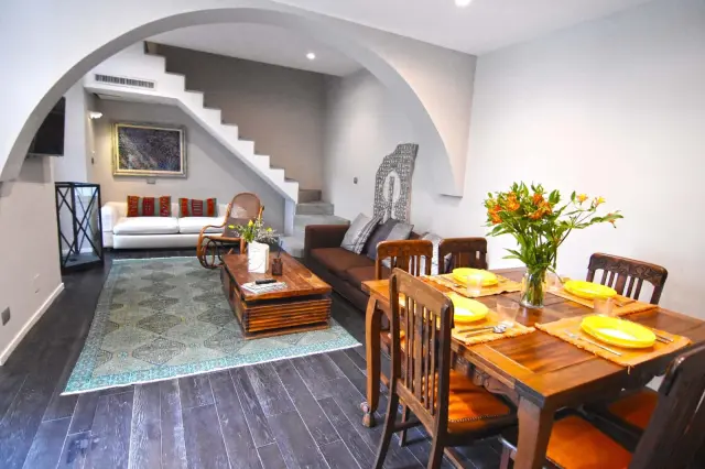 via Nilo 28, Napoli 3