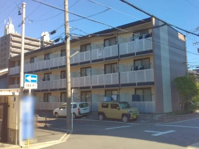 レオパレス名駅南 0