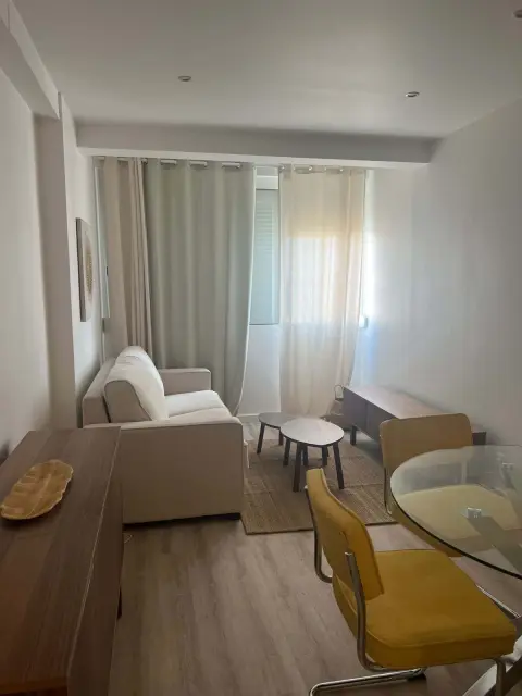 Apartamento T1 em Paco de Arcos 4