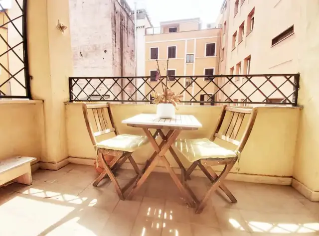 Comodo appartamento panoramico vicino al Colosseo 1