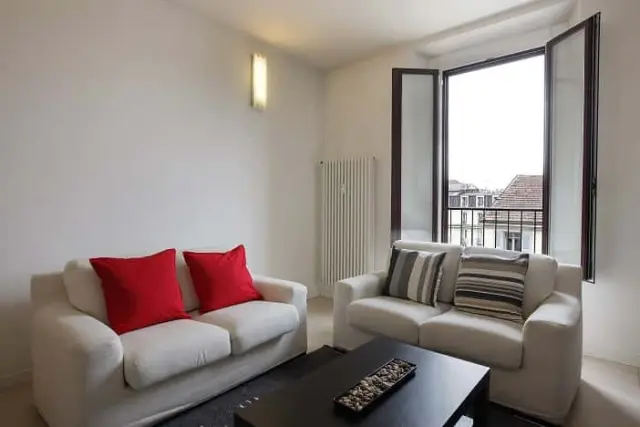 ISOLA GARIBALDI MODERN APARTMENT 1