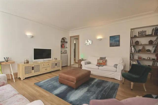 Rue Berthollet 4