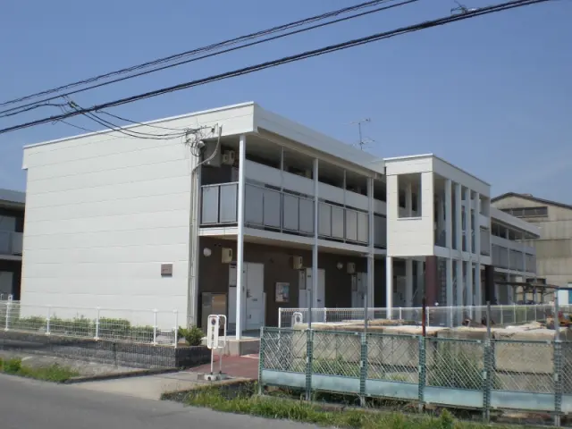 レオパレスエスポアール２番館 0