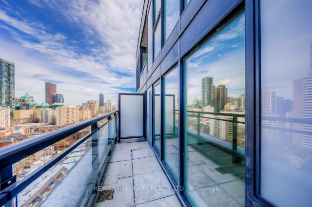 17 Dundonald Street #1503 3