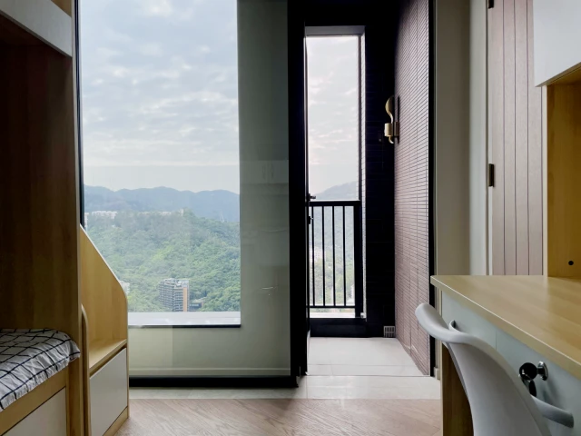 The Parkview Towers, a high-end residential complex in Tai Wai, Shatin 2