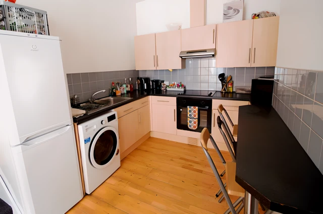 153a Mansfield Road 3