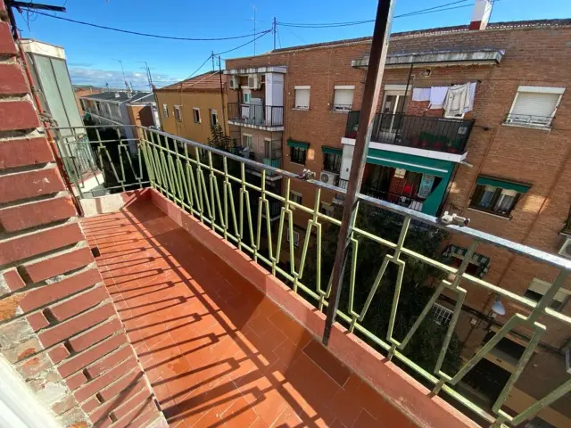 apartment near Calle Encarnación Oviol 0