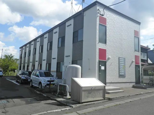 レオパレスウッド ヴィレッジ