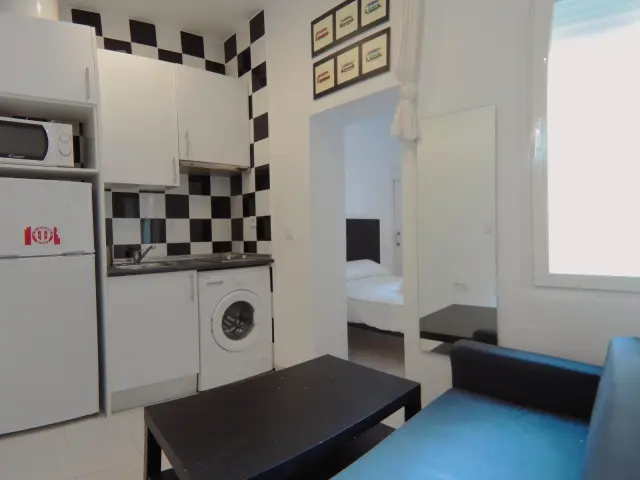 studio in Almendrales (Usera) 3