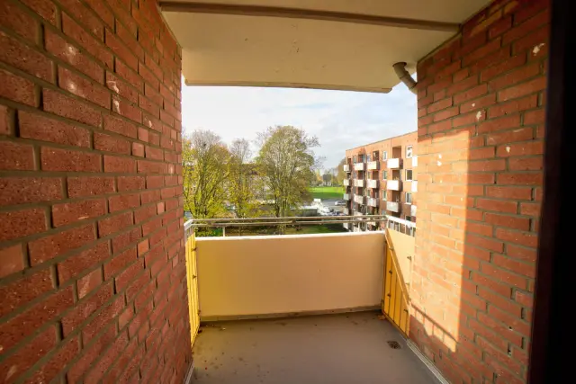 Koelner Landstrasse 338- 3.OG li (Gigacube) 2