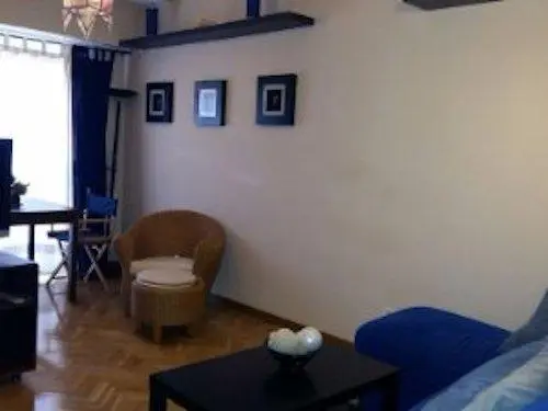 apartment near Calle Rafael Bergamín 4