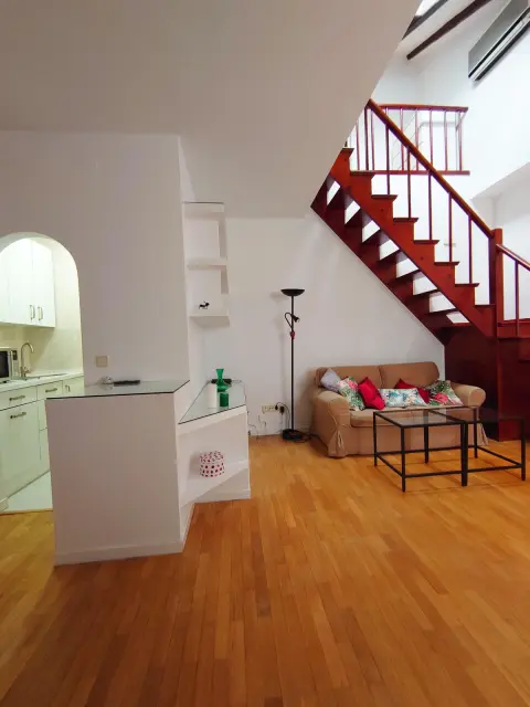 studio in Huertas   Cortes (Centro) 3