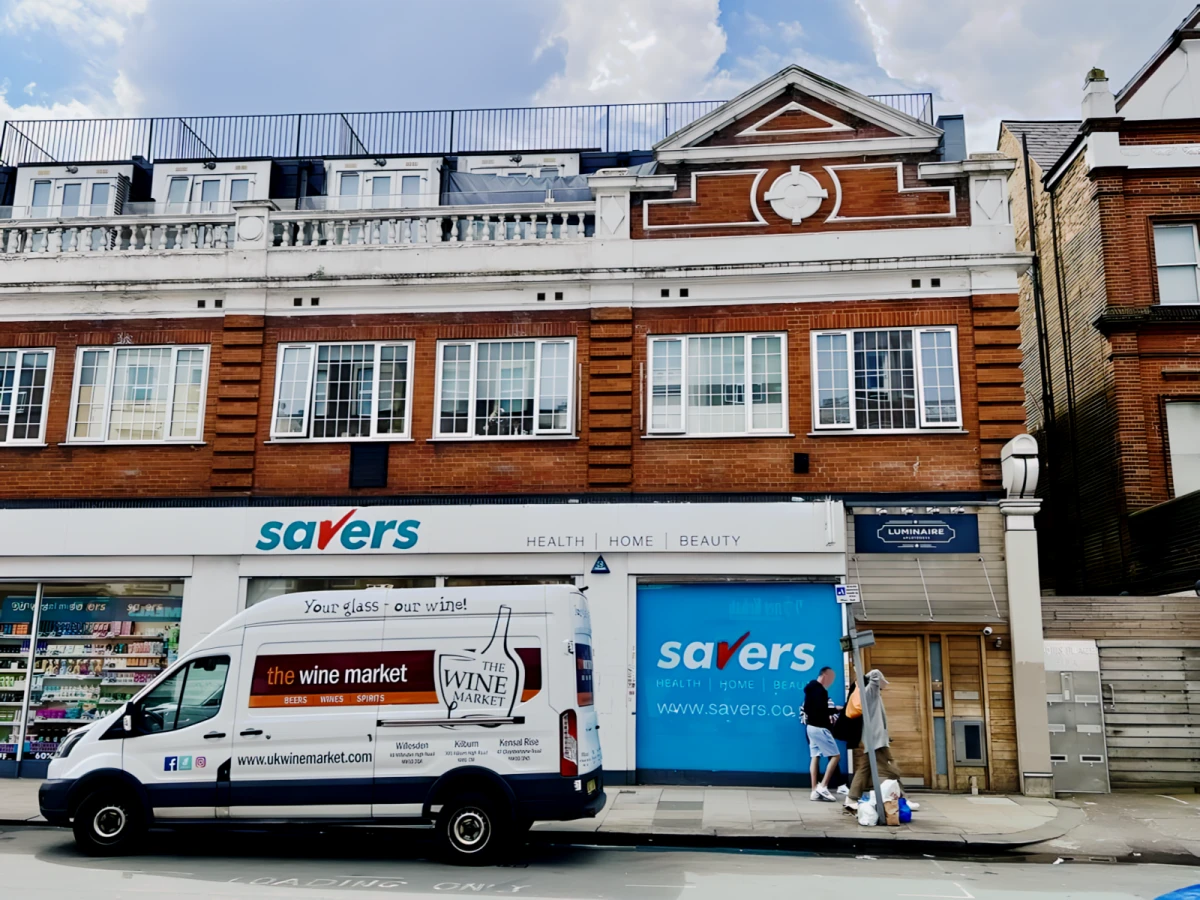 Kilburn High Road 16415# 0