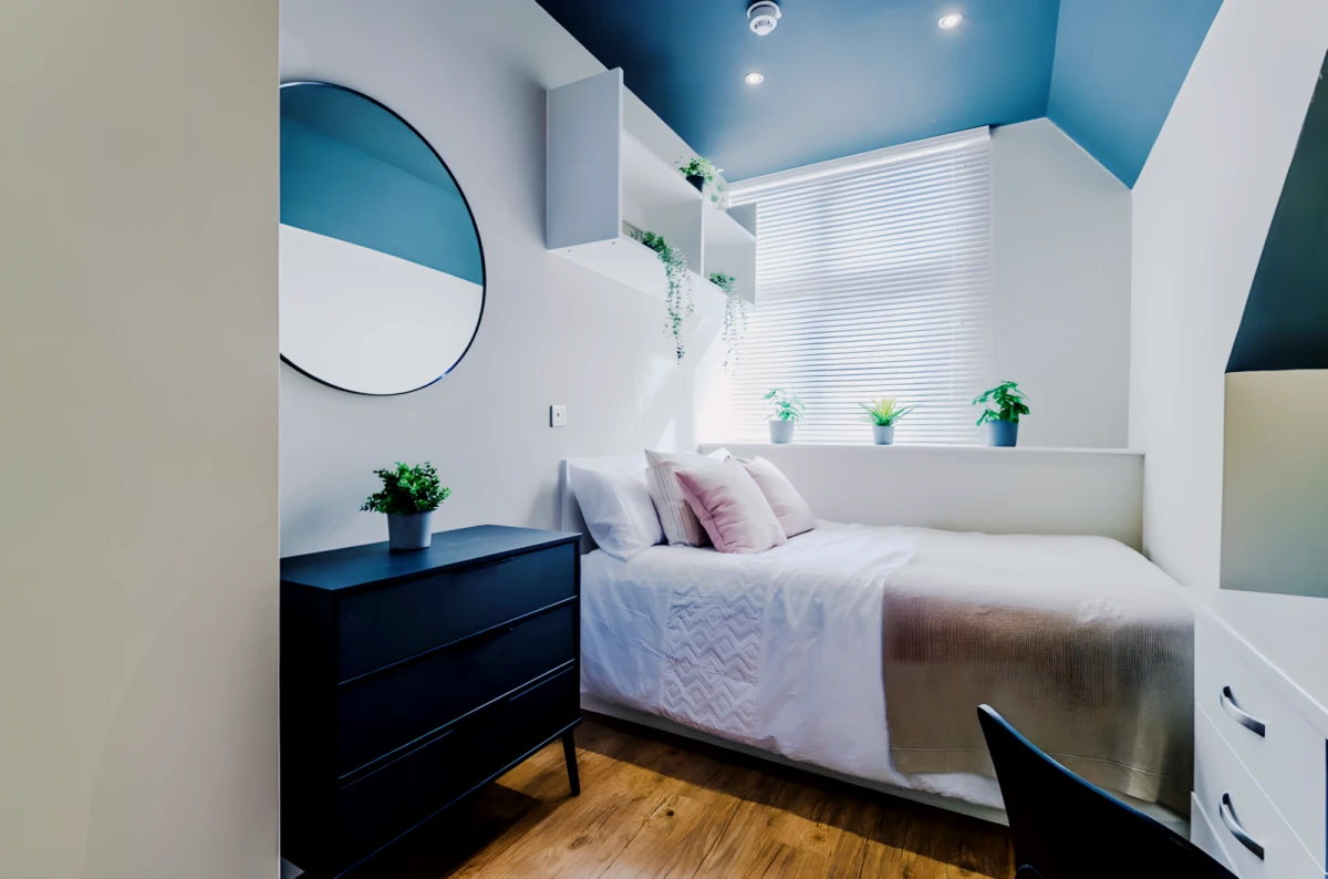 Flat 15, 160 Upper New Walk 0