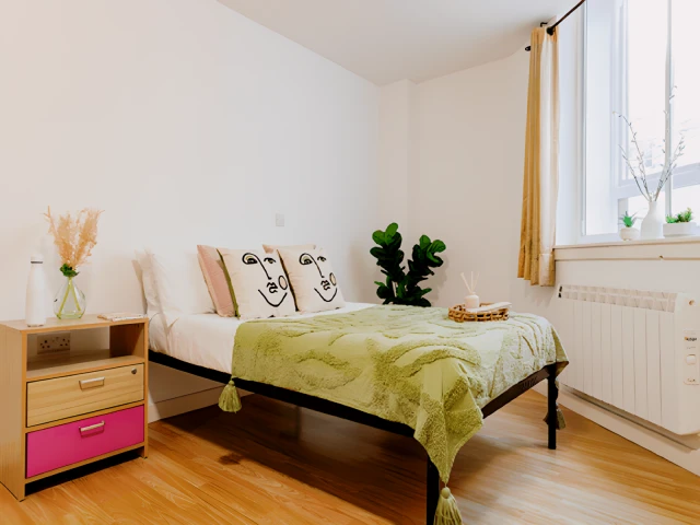 uhomes.com | Student Accommodation, Housing, Flats, Apartments for Rent