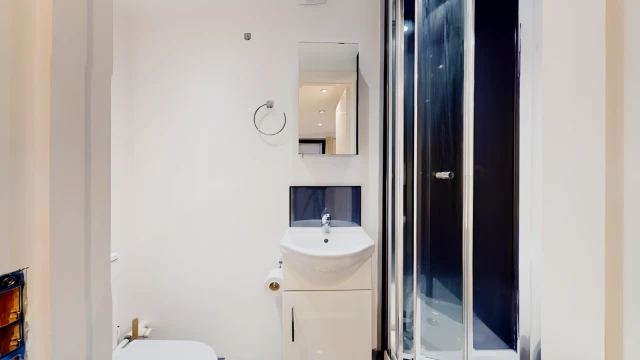 James Avenue 17149# 3